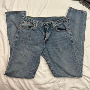 Levi Distressed Ripped Jeans